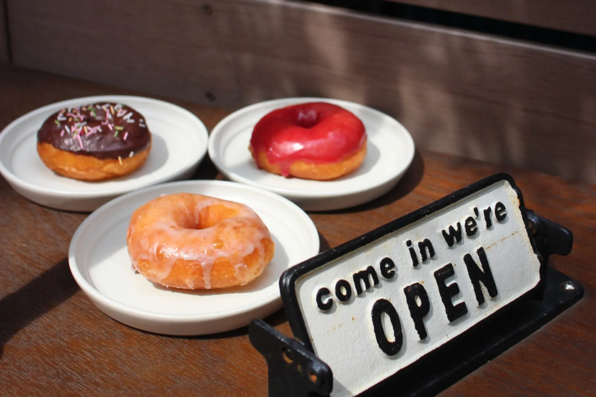 EN DONUTが月曜日だけ営業する理由。